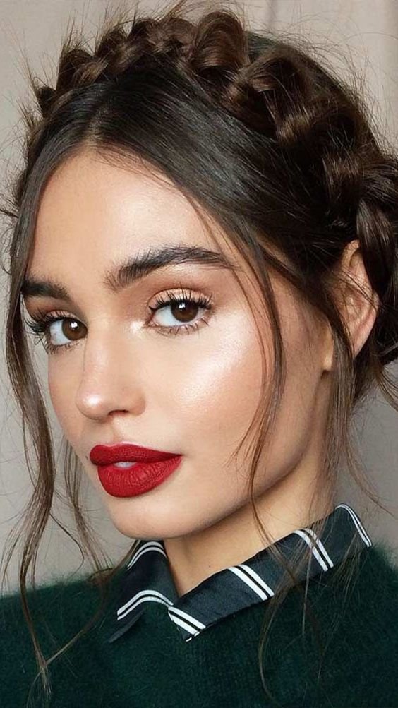 red lipstick