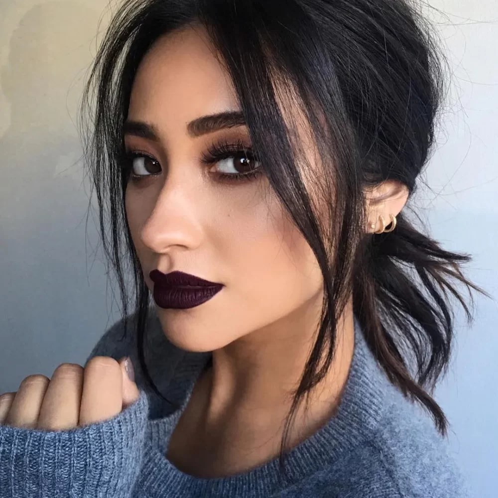 black lipstick