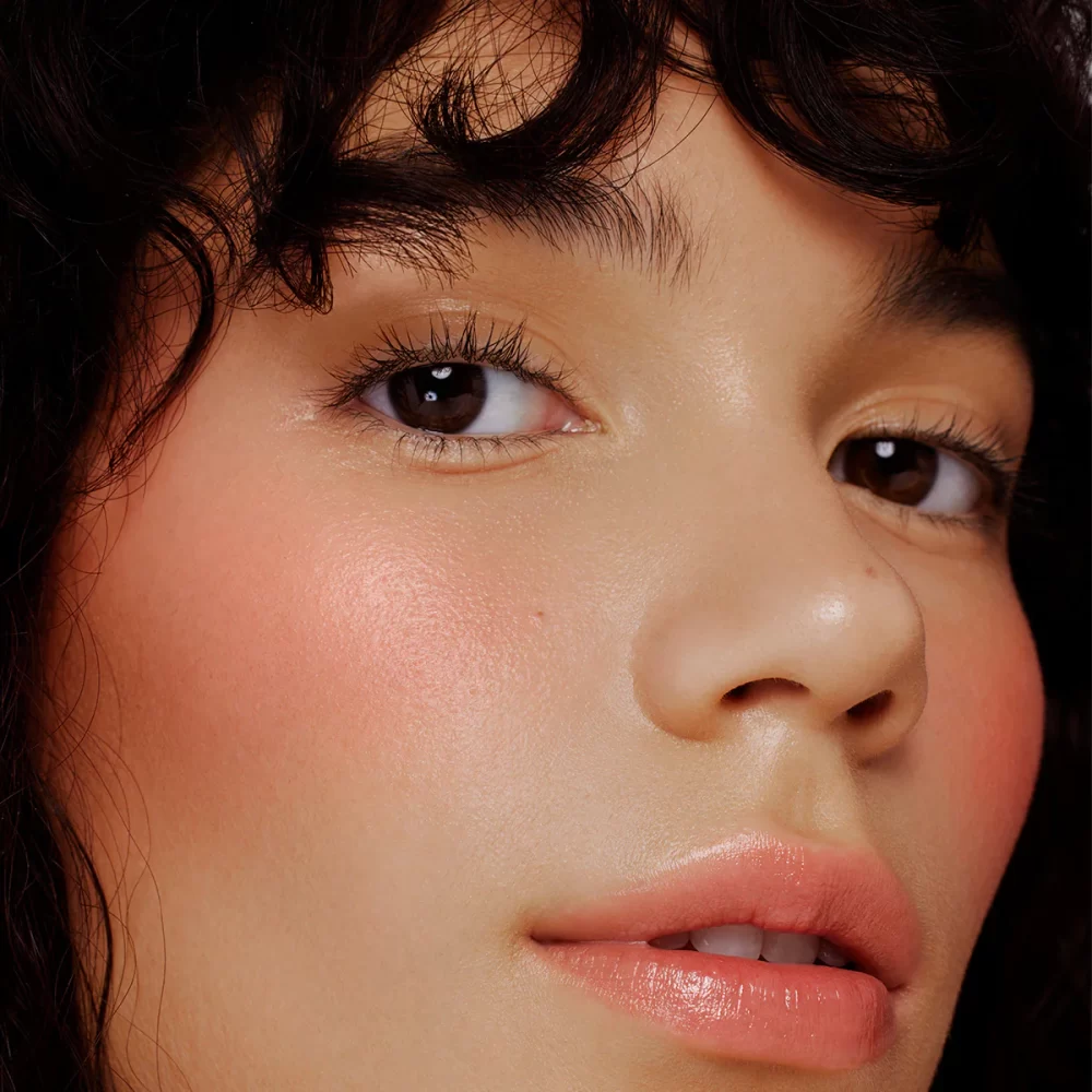 How to apply liquid blush